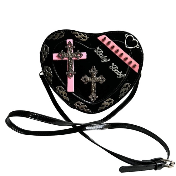 Sukuto Gothic Punk Crossbody Bag - Picture 2 of 10